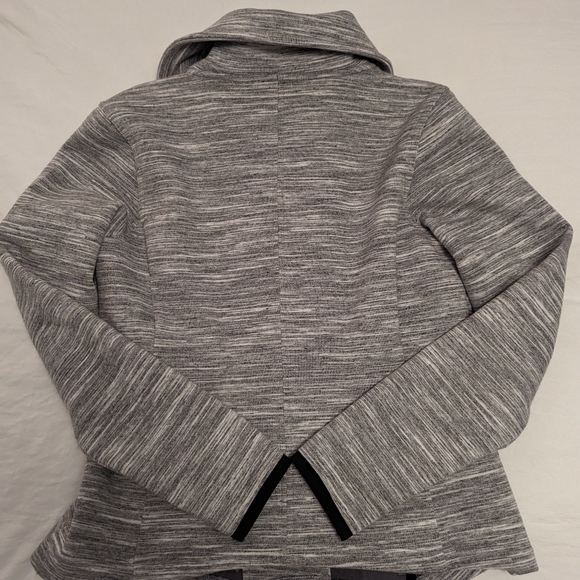 Athleta jacket zip up - Picture 5 of 6
